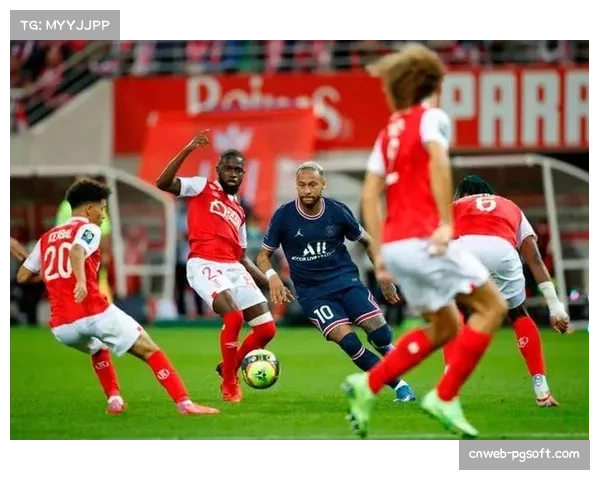 朗斯3-1主场斩落巴黎,高速反击撕裂豪门防线